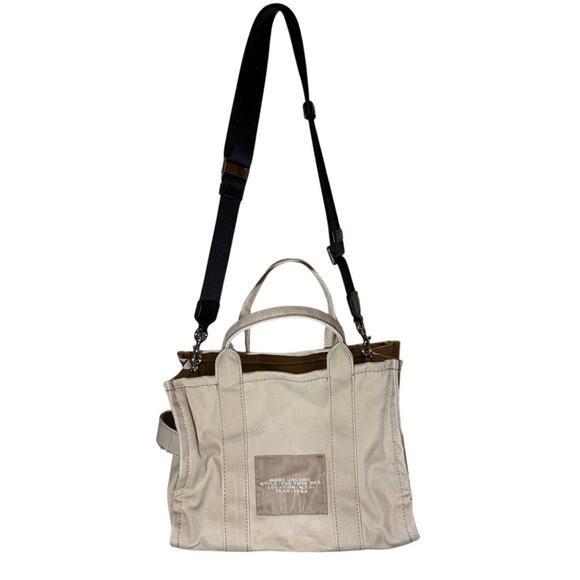 Marc Jacob’s The Tote Bag Medium Cream Canvas Shoulder Bag - Picture 3 of 12